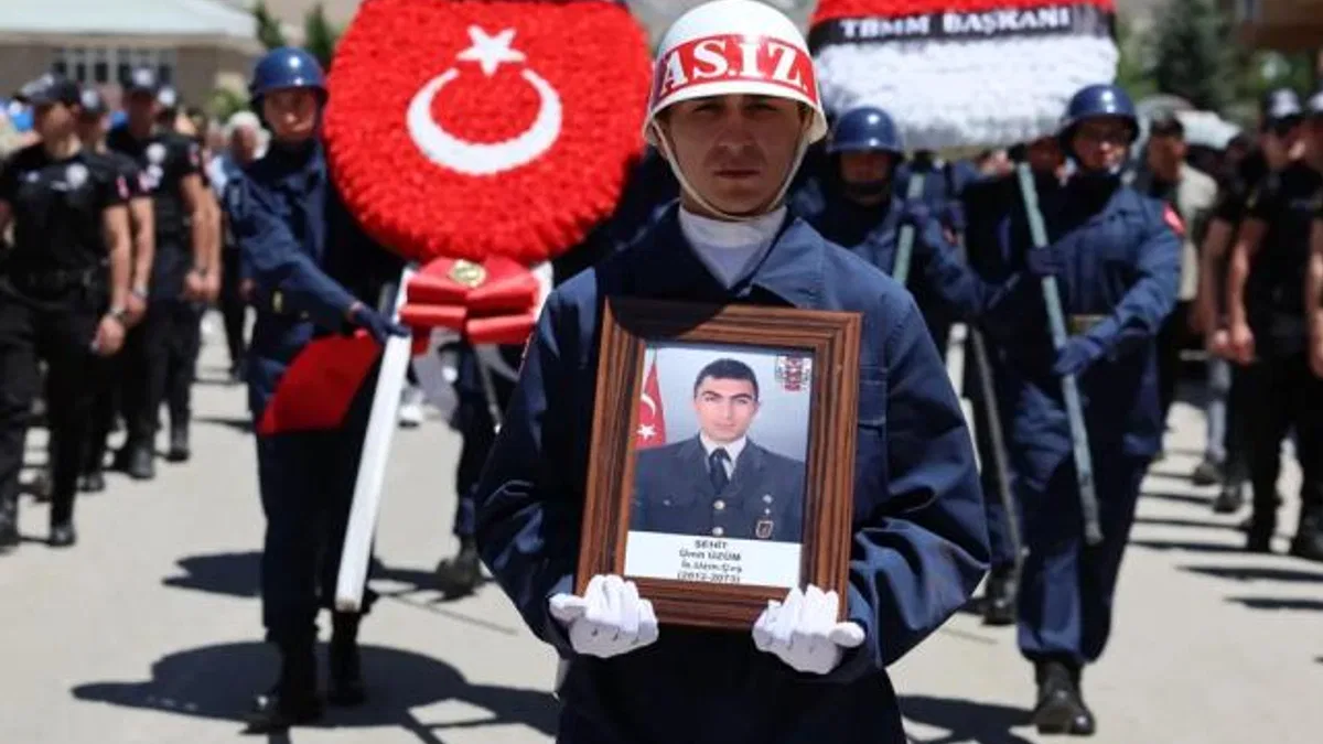Şehit Uzman Çavuş Kayseri’de dualarla uğurlandı