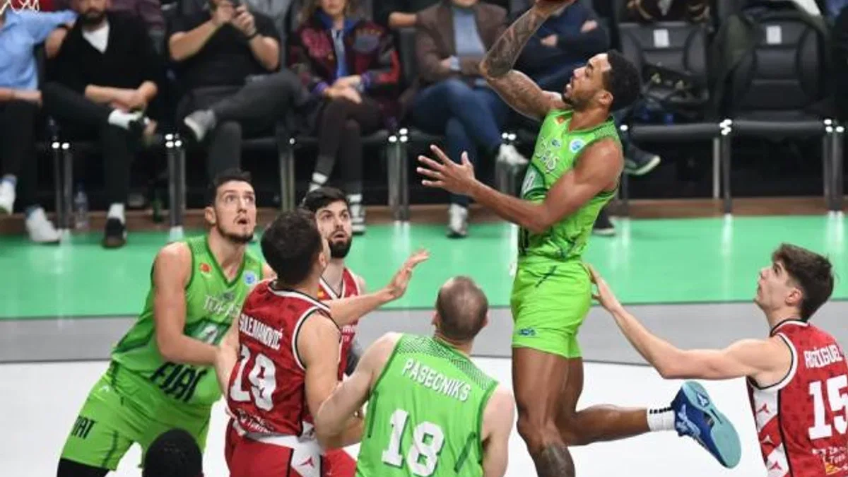 TOFAŞ FIBA Europe Cup İspanya deplasmanında çeyrek final peşinde