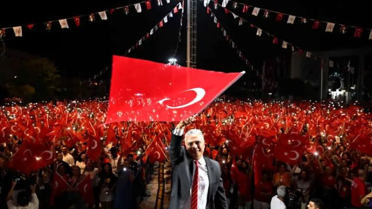 Muratpaşa’da Cumhuriyet coşkusu pazar günü yaşanacak