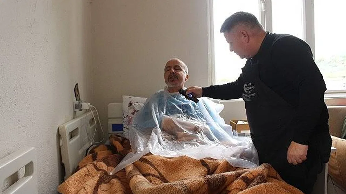 Mobil Kuaför ilçelerde 1658 vatandaşa hizmet verdi