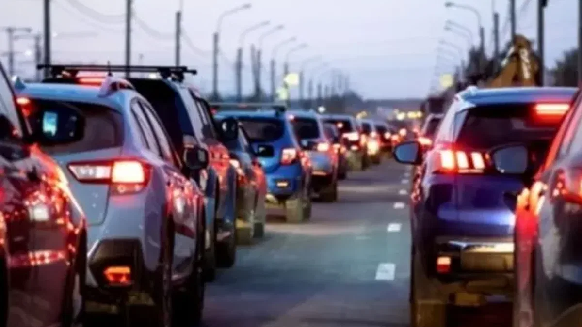 34,2 milyon araç trafikte… Otomobil ve motosikletler zirvede