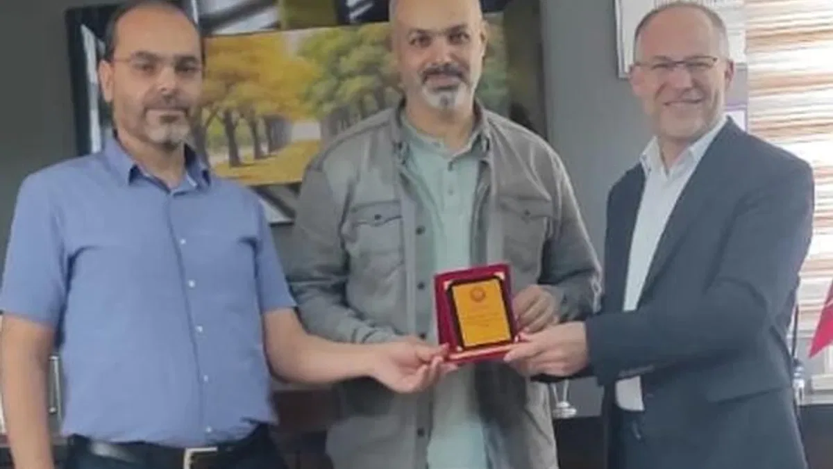 Yazar Özmen Gaziantep’te başarıda arkadaş seçimini anlattı
