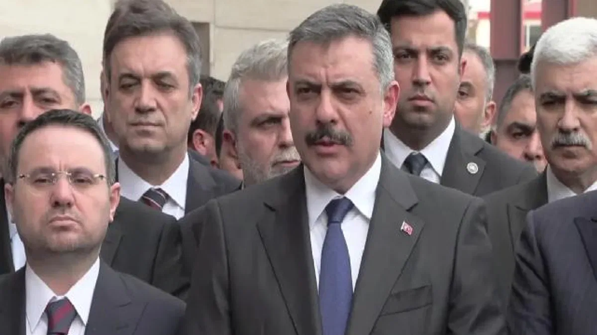 Bakan Çiftçi: 9 can kaybı! Kahramanmaraş’ta eğitime 2 gün ara!