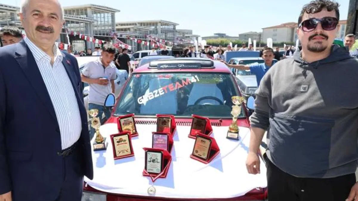 Gebze’de Modifiyeli Araçlar Festivali