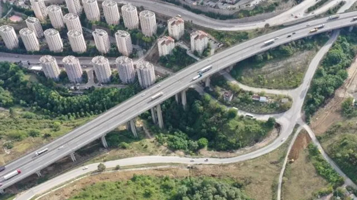 Kocaeli’de ‘Wilcynski Caddesi’ yüklerinden arındı