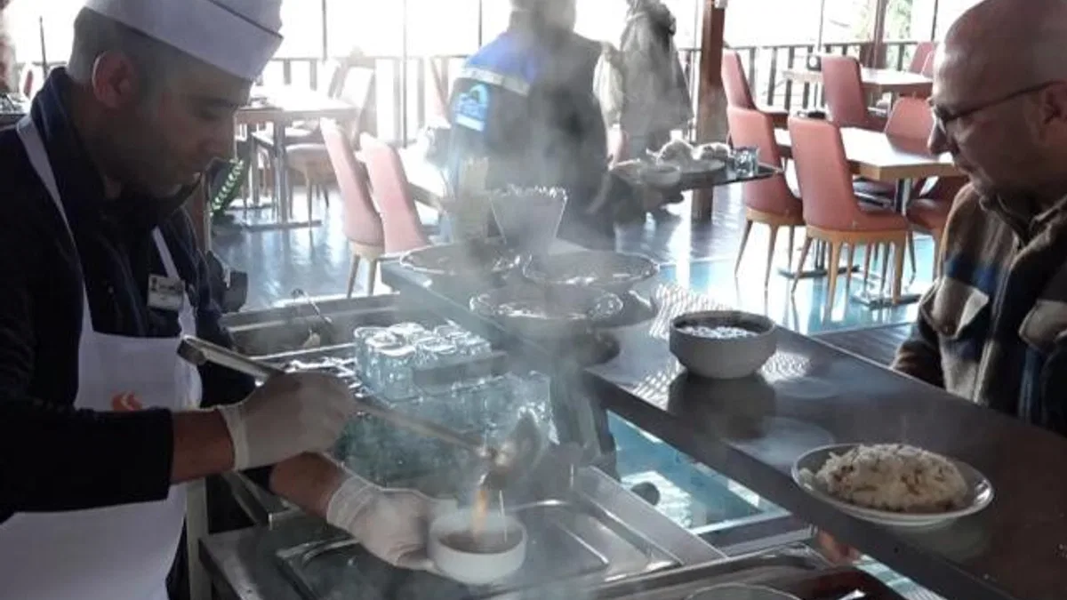 Malatya Sofrası’nda 4 çeşit yemek 50 TL
