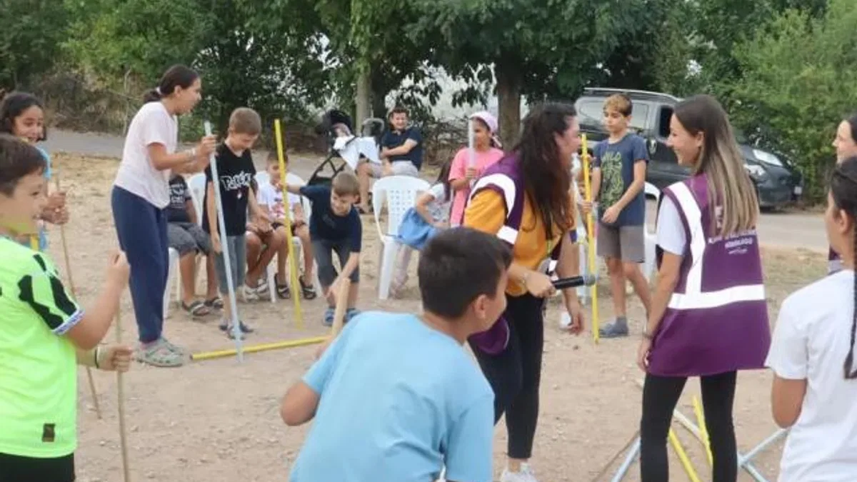 İzmit Belediyesinden Hatipköy’de renkli çocuk etkinliği