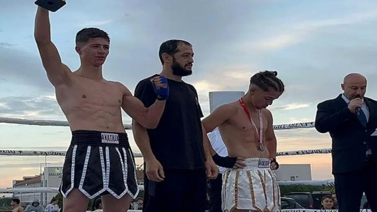 Pazaryeri Spor Kulübü’nden kick boksta büyük başarı