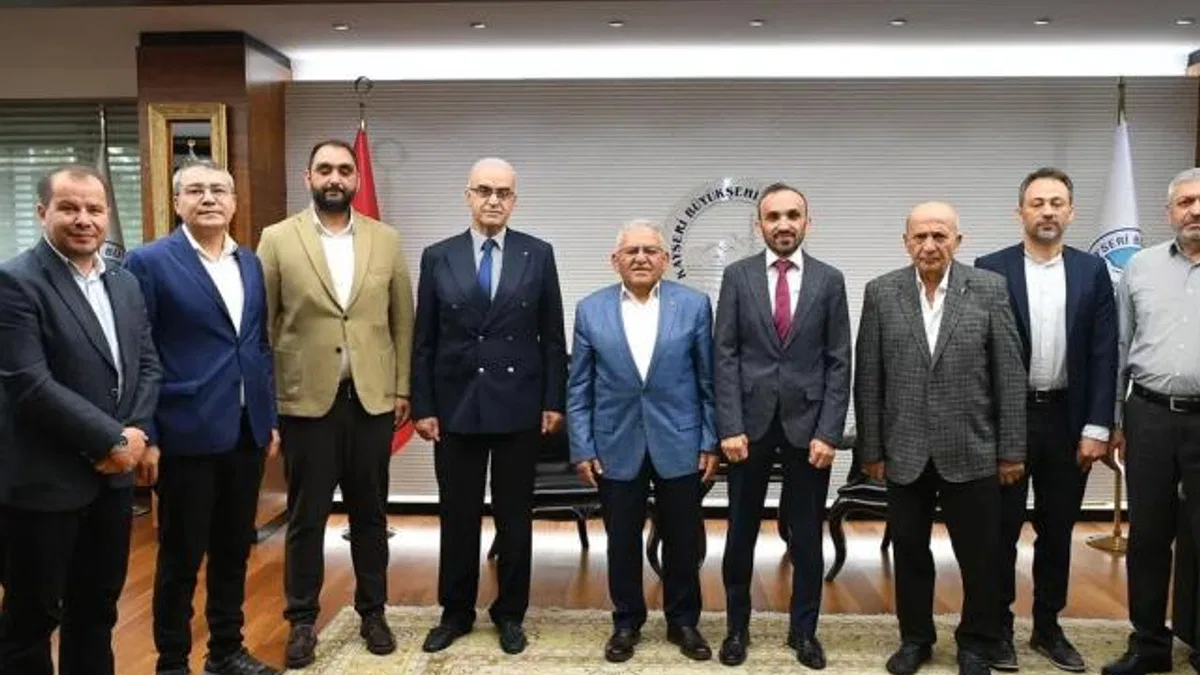 Memduh Büyükkılıç Kayseri dinamikleriyle buluştu