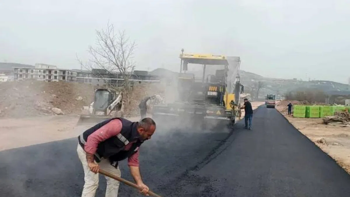 Kocaeli Kartepe’de Gülümser Sokak yenileniyor