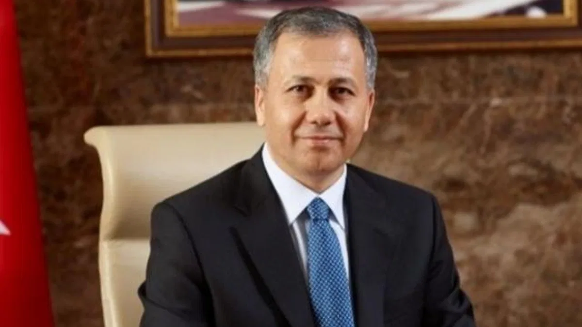 İçişleri BakanYerlikaya: “Her bina umutları başlatıyor”