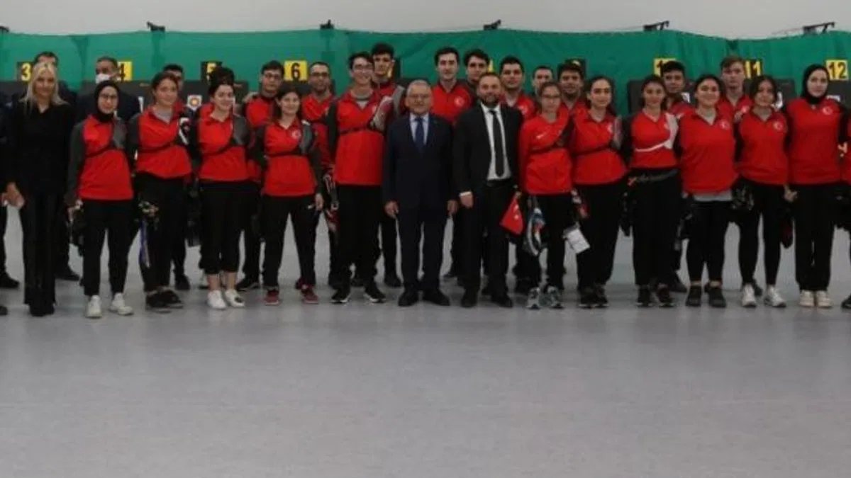 Büyükkılıç’dan Okçuluk Milli Takımı’na seçilen sporculara tebrik