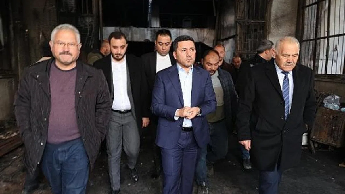Başkan Arı’dan işyeri yanan esnafa ‘geçmiş olsun’ ziyareti