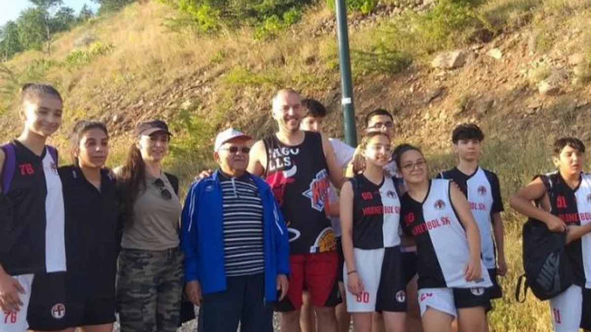 Başkan Büyükkılıç’tan gençlerle “sabah yürüyüşü” buluşması
