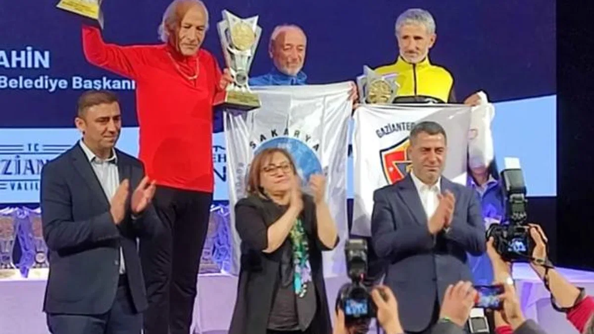 Sakaryalı sporcu altın madalya kazandı