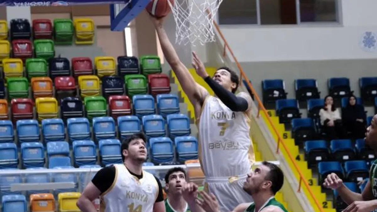 Konya’da seyircisiz maçta farklı galibiyet