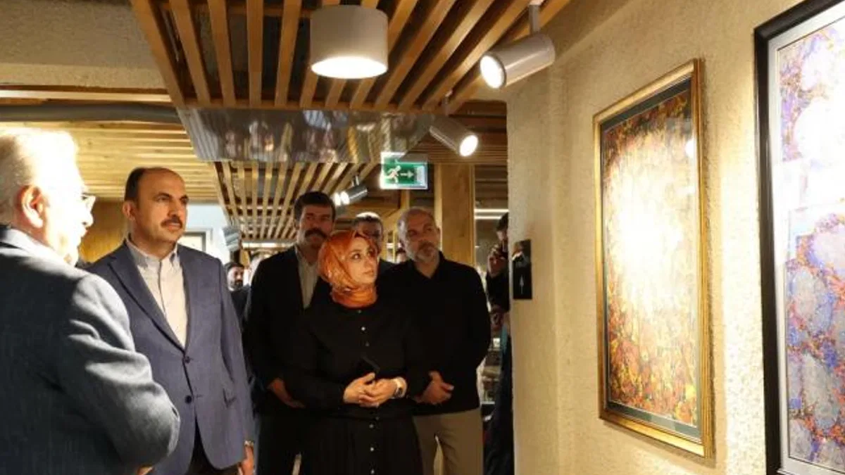 Başkan Altay’dan Meydan Evleri’nde sanat ziyareti