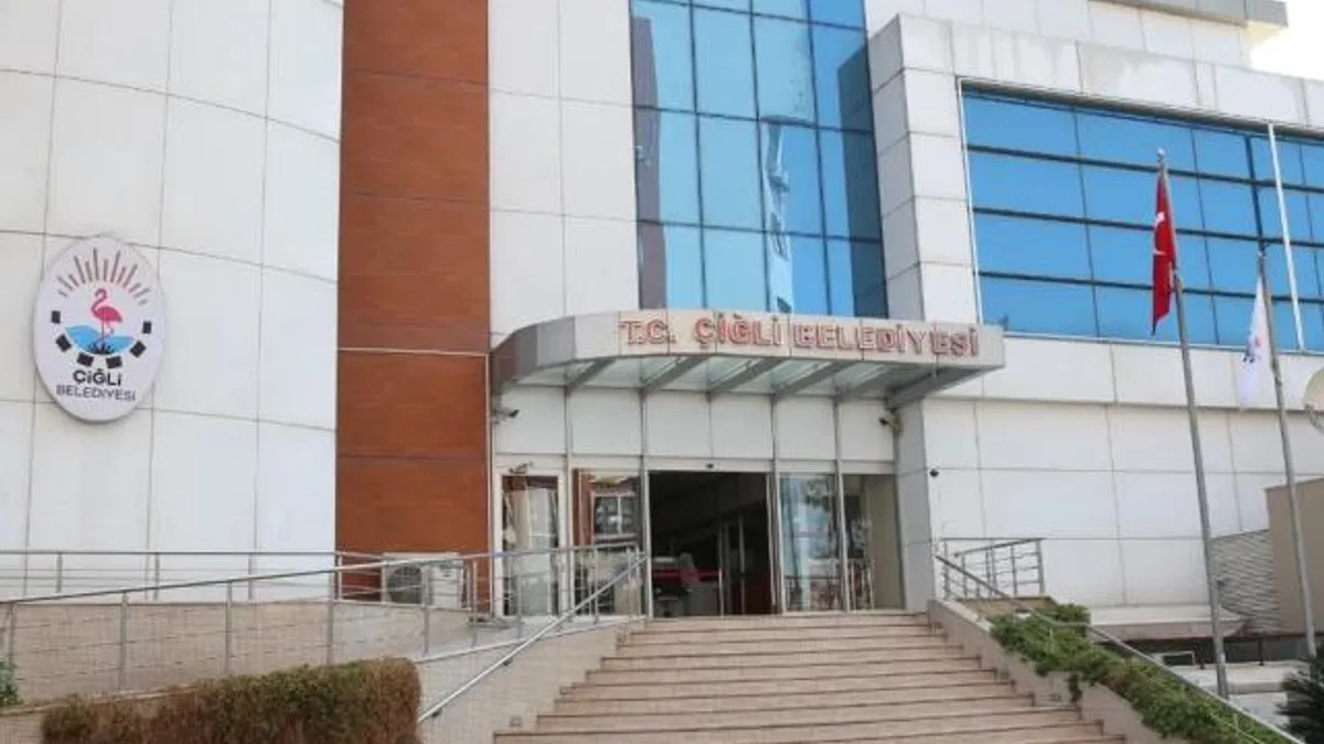 İzmir Çiğli’de Cumhuriyet coşkusu bir hafta sürecek