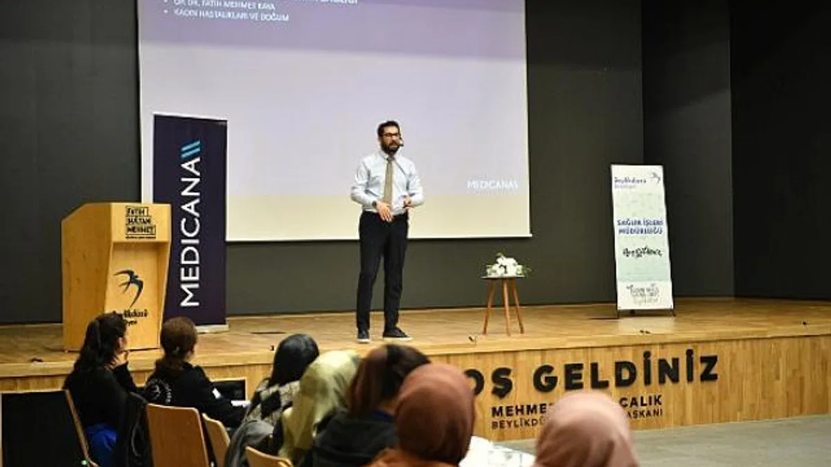 Menopoz Sürecinin Zorlukları Menopoz Okulu’nda Ele Alındı