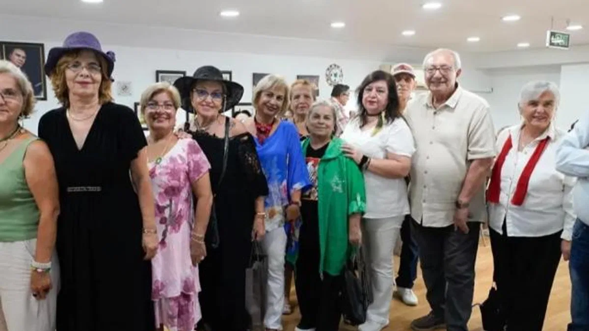 İzmir Büyükşehir’den ileri yaşlılara destek