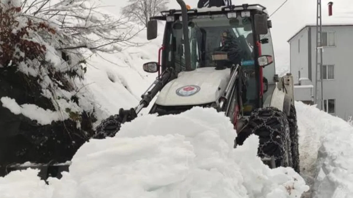 Trabzon Büyükşehir’in kış mesaisi başladı