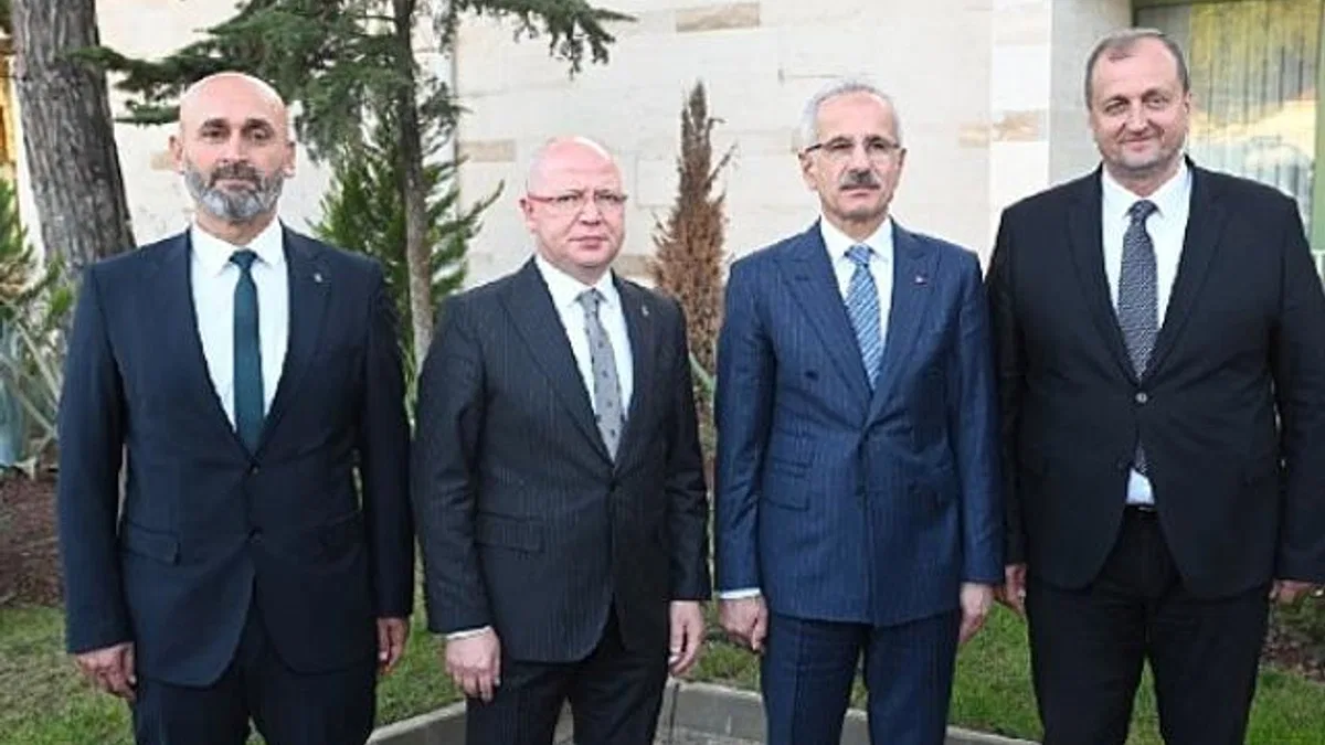 Bakan Uraloğlu’ndan İznik-Mekece Yolu Müjdesi