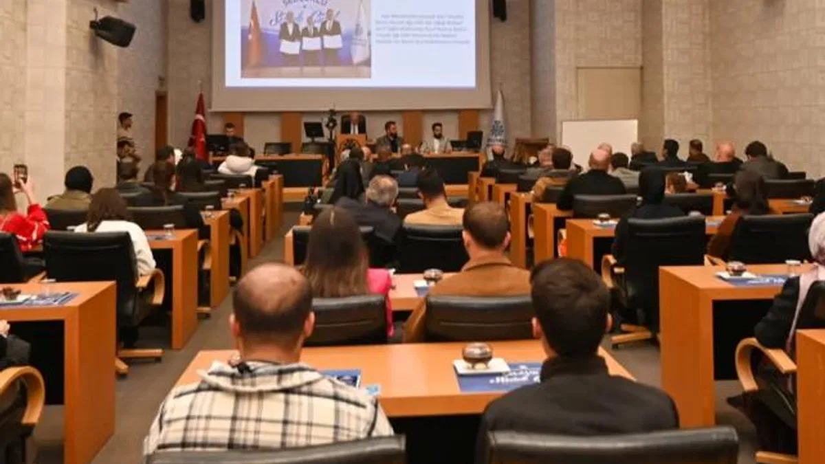 Üniversite öğrencileri Selçuklu meclisinde