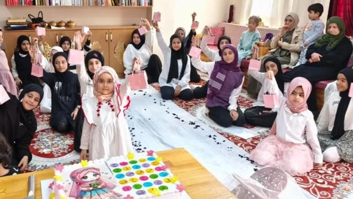 Mardin Yeşilli Gençlik Merkezi’nde Kur’an eğitimi sürüyor
