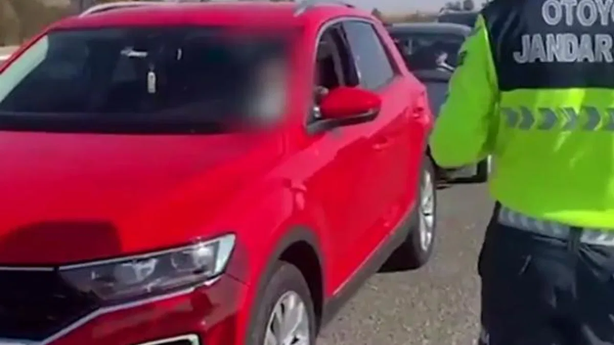 Trafik denetimleri aralıksız sürüyor… Bir haftada 2,5 milyon araca denetim