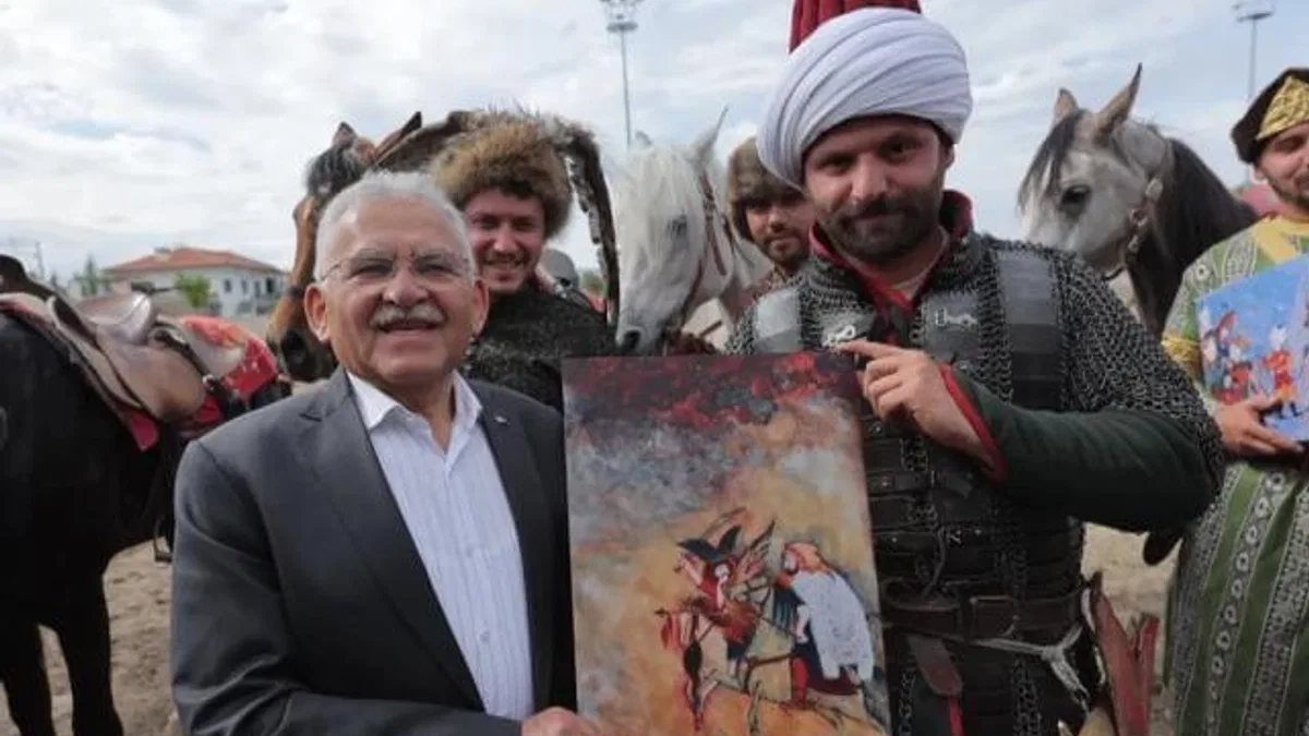 “Erciyes’in Gölgesinde Geleneksel Atlı Spor Gösterisi”ne büyük ilgi