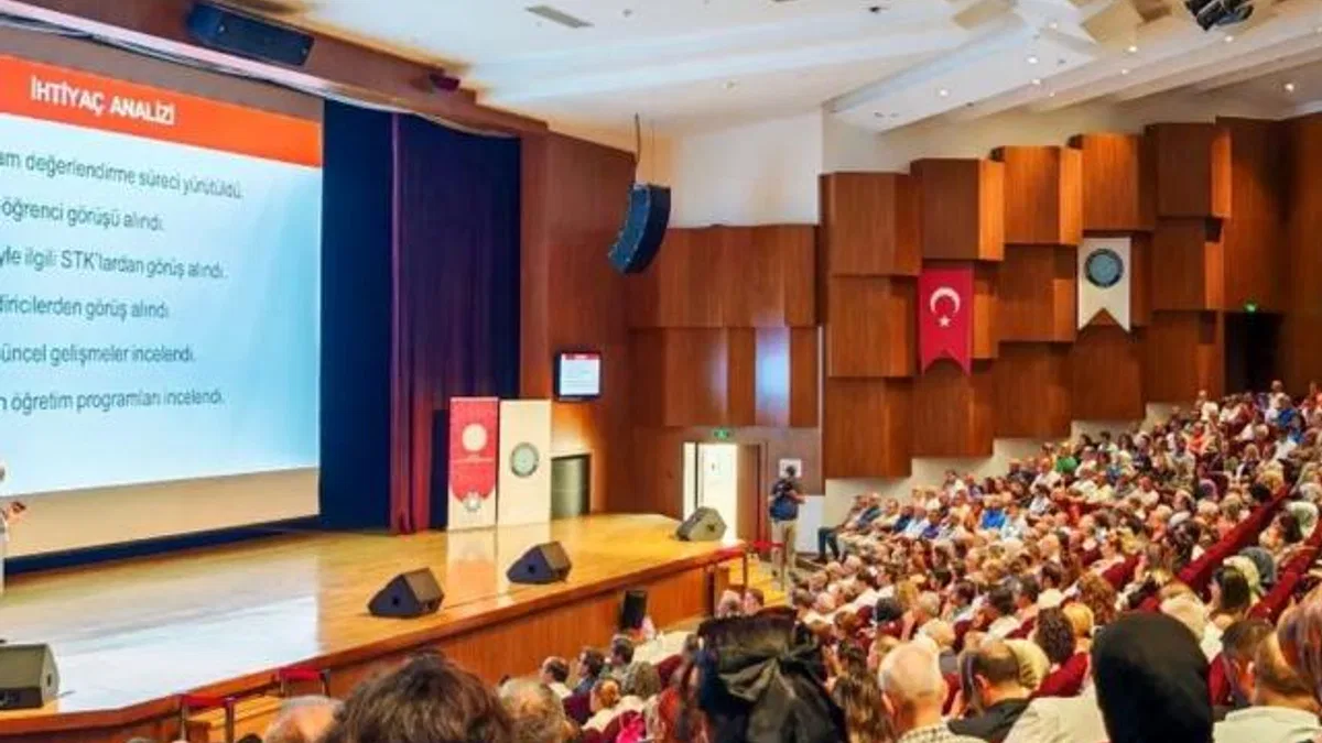 Türkiye Yüzyılı Maarif Modeli Bursa’da tanıtıldı