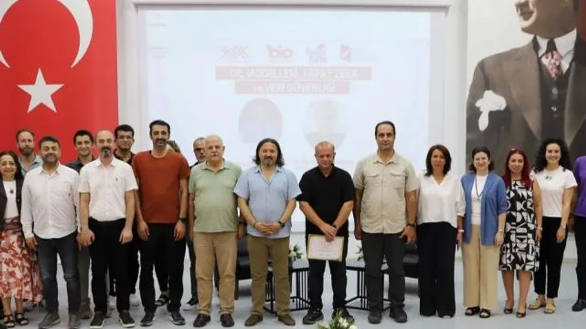 İKÇÜ BİO’dan “Yapay Zekâ ve Veri Güvenliği Söyleşisi”