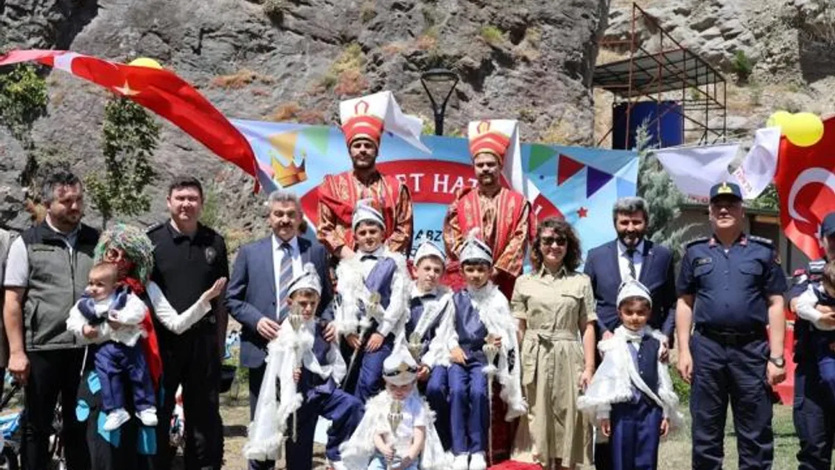 Artvin’de 18 çocuk için toplu sünnet şöleni