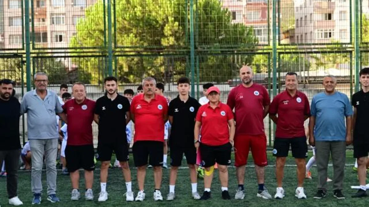 Bursa Gemlik’te yaz tatili sporla değerlendiriliyor