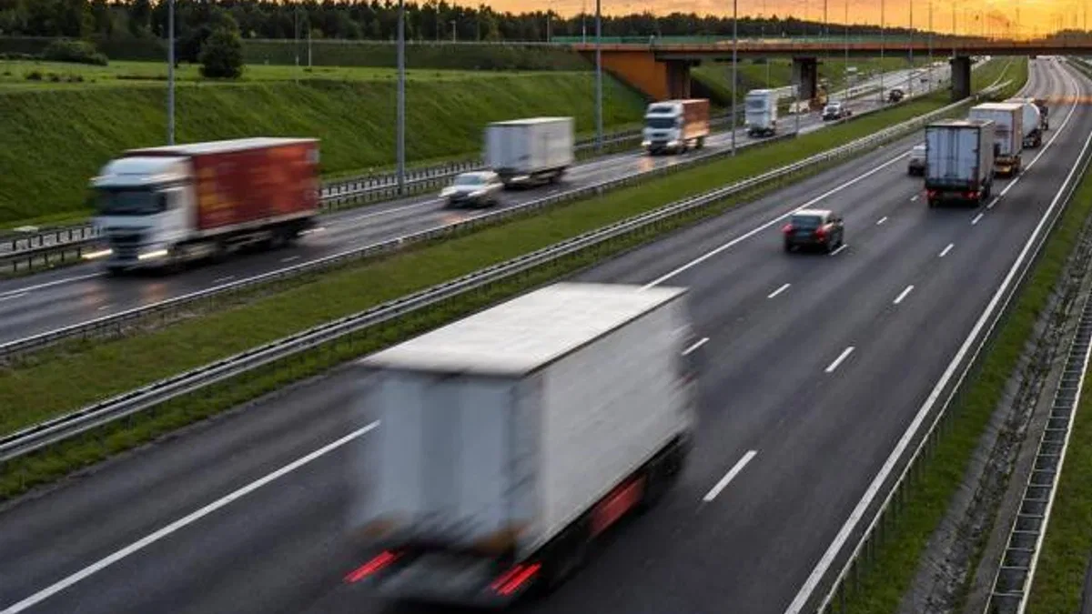 Ağır ticari araç pazarı ilk çeyrekte yüzde 12 daraldı