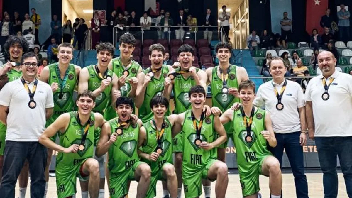 TOFAŞ , Gençler Basketbol Şampiyonlar Ligi’nde üçüncü oldu