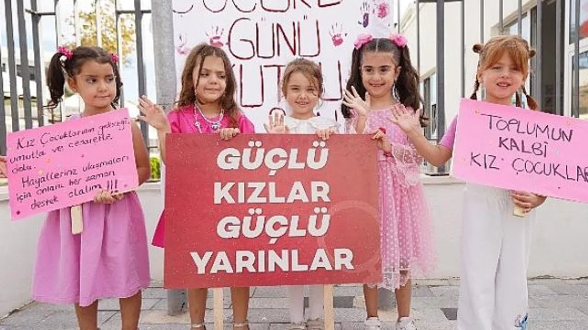 Dünya Kız Çocukları Günü Beylikdüzü’nde Kutlandı