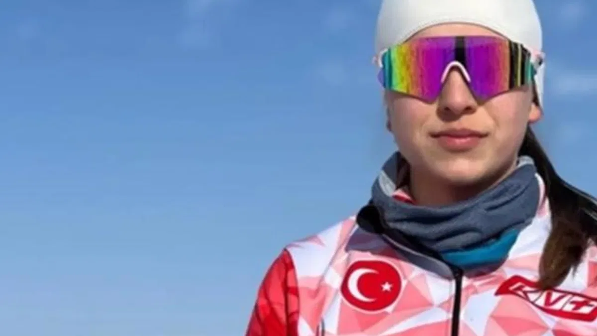 Kış Olimpiyatları’na katılan milli kayakçılara Bakan Bak’tan tebrik mesajı