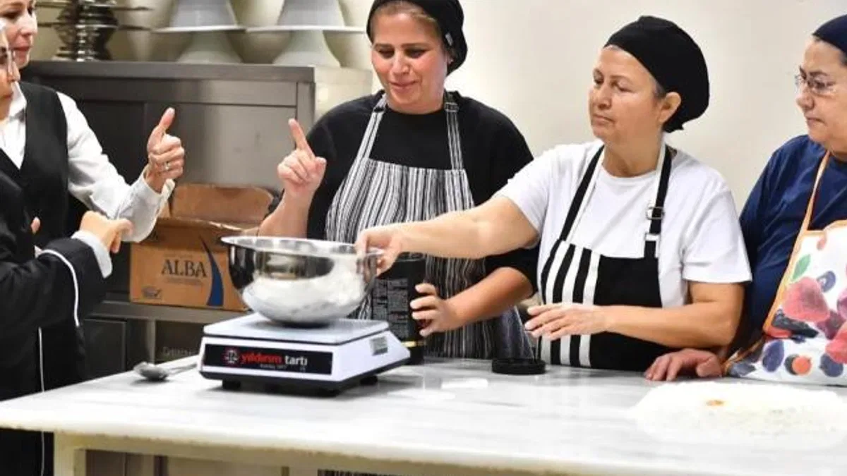 İşaret diliyle pasta yaptılar