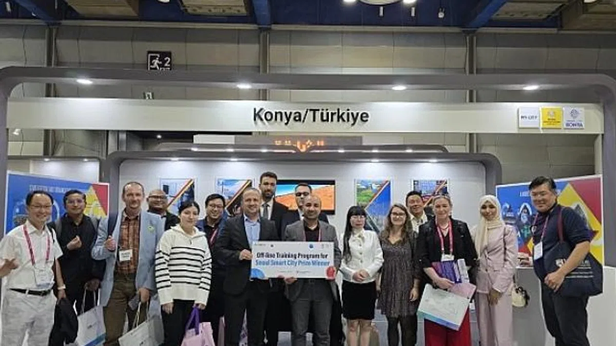 Konya Büyükşehir’in Akıllı Şehir Projeleri Seul’deki Akıllı Şehir Fuarı’nda İlgi Gördü