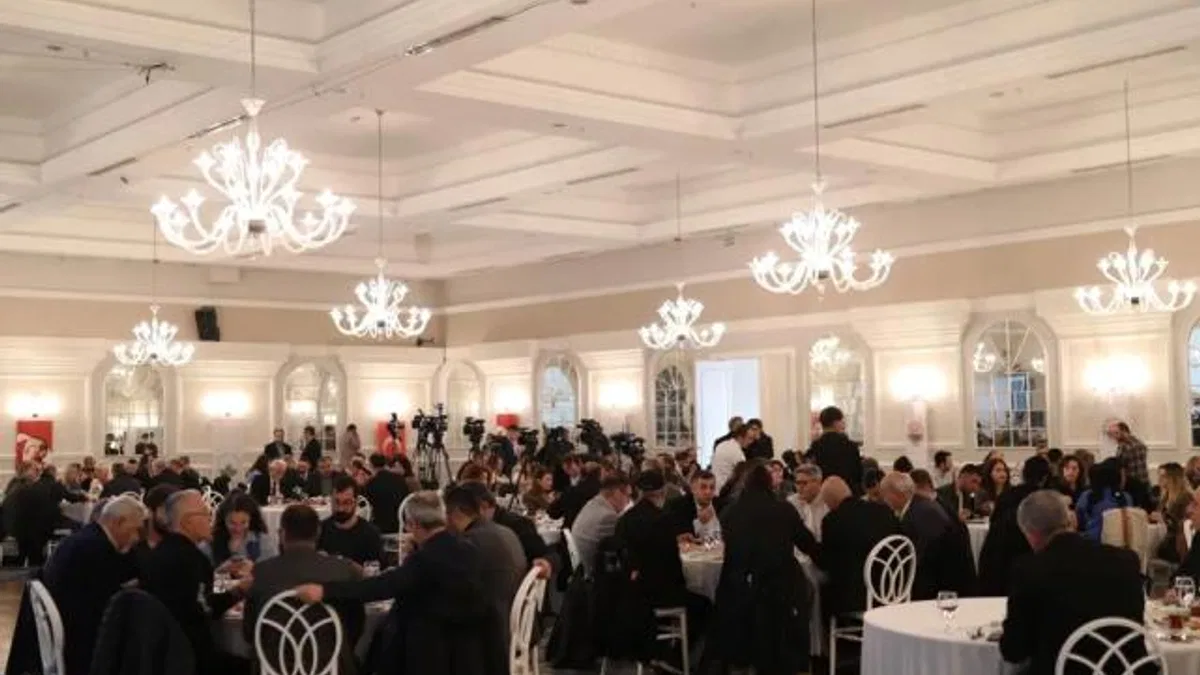 Bursa’da CHP’li Belediye Başkanları gazetecileri ağırladı