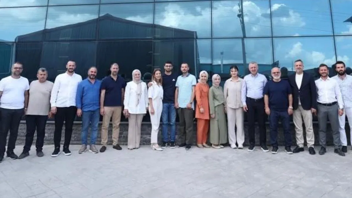 Başkan Büyükakın: Nitelikli insan kaynağı uzun vadeli kalkınmadır