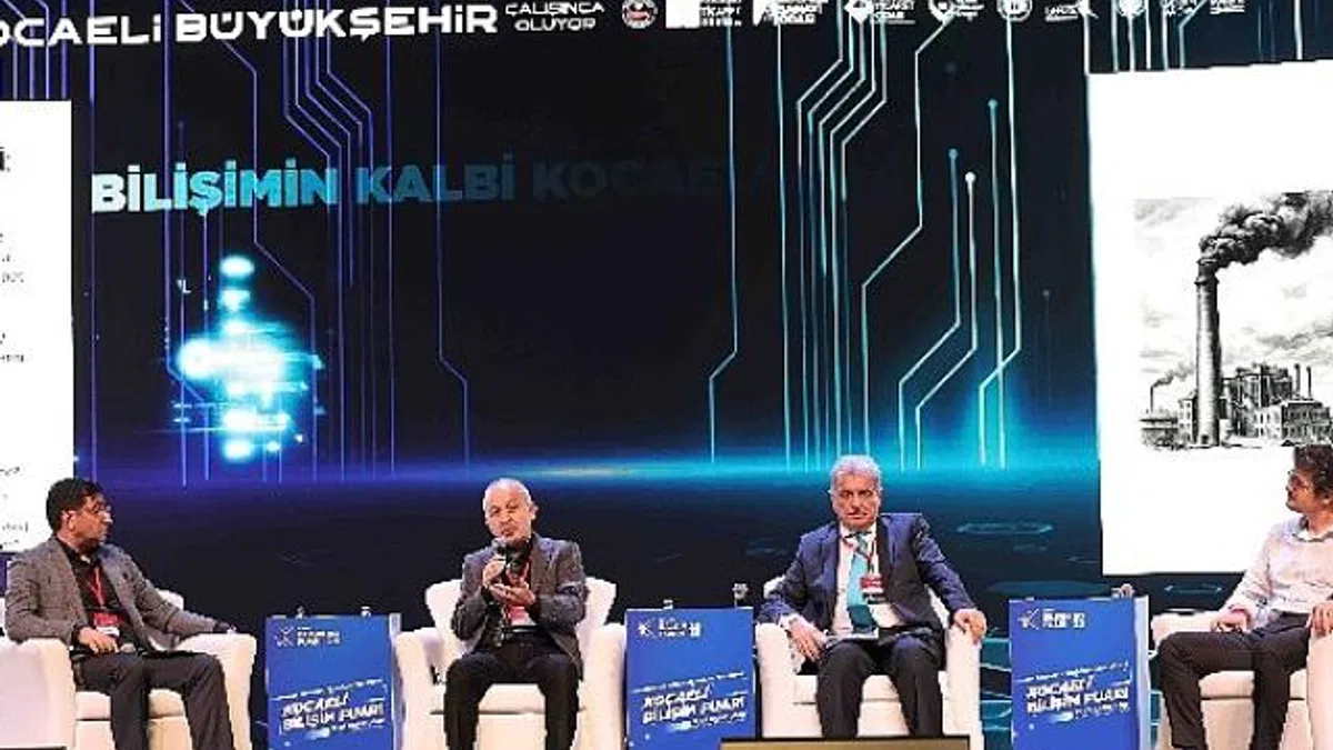 Kocaeli’de ‘dijital savaşlar’ ve ‘adalet’ konuşuldu