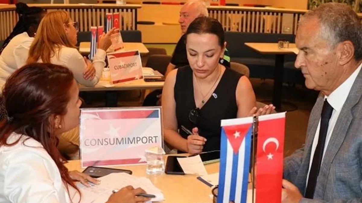 Türkiye ve Küba’nın hedefi doğrudan dış ticaret