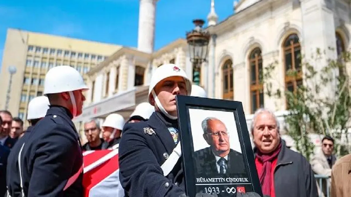Cindoruk son yolculuğuna uğurlandı