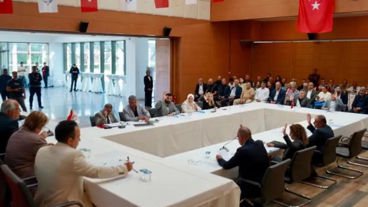 Şile Meclisi’nde borçlar, Şile Bezi Festivali ve kurtuluş günü hatası konuşuldu