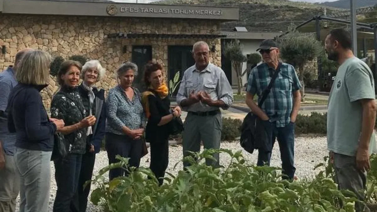 İzmir’de Efes Tarlası Yaşam Köyü’ne uluslararası ilgi büyüyor