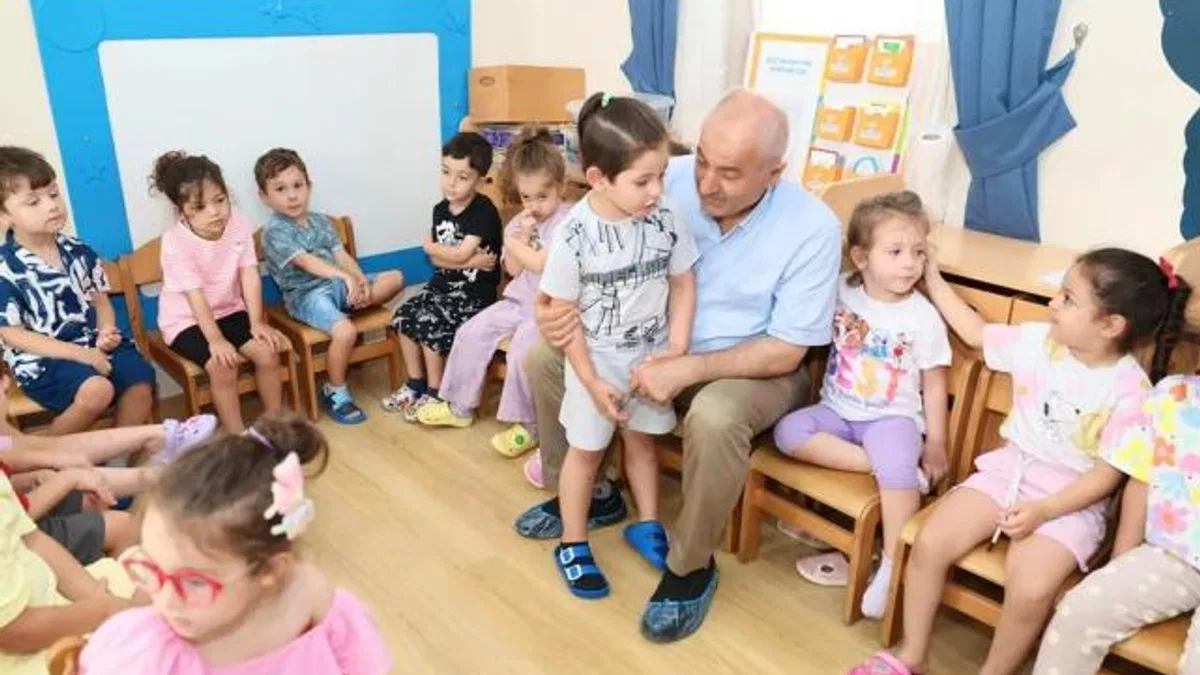 Kocaeli Gebze’de Başkan Büyükgöz’den miniklere sürpriz ziyaret