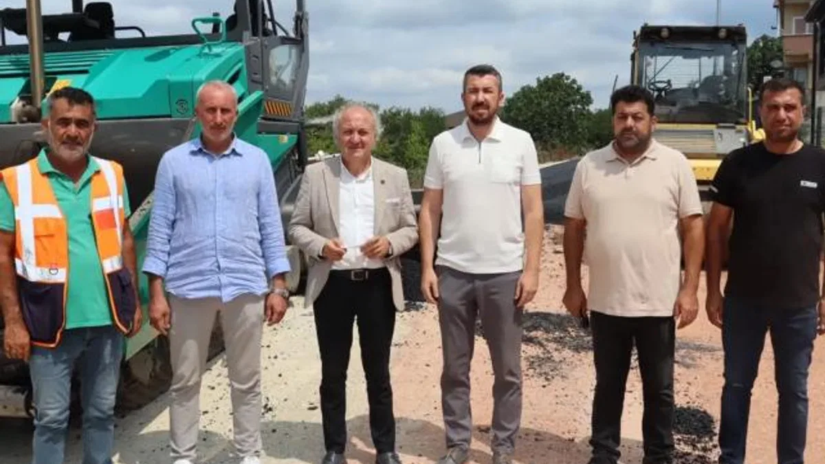 İzmit Belediyesinden Kabaoğlu’nda yoğun asfalt çalışması