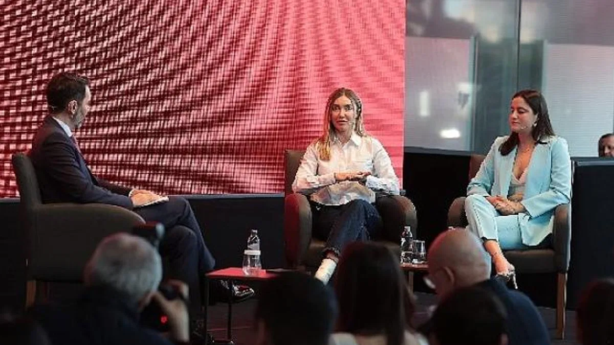 Zirvenin İzinde: Sporun Kadın Kahramanları Memorial’da Buluştu
